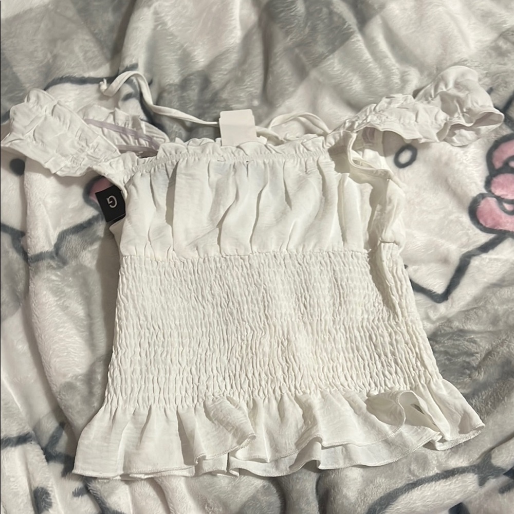 Timing White Smocked Ruffle Blouse - Picture 2 of 2